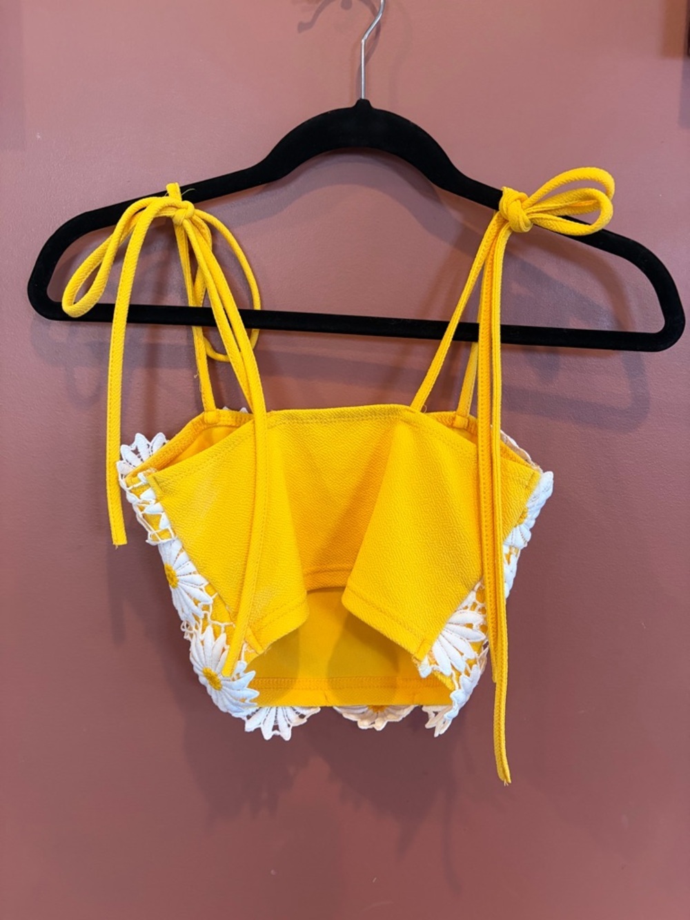 Daisy Crochet Tie-Strap Crop Top in Yellow & White - Picture 2 of 3